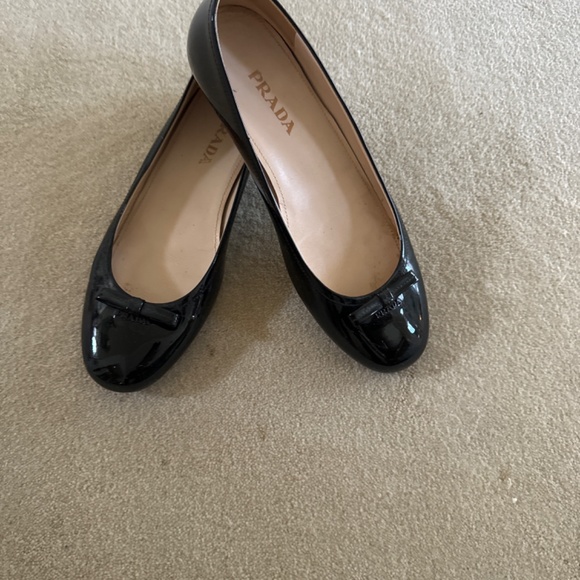 Prada Flats - Picture 4 of 5